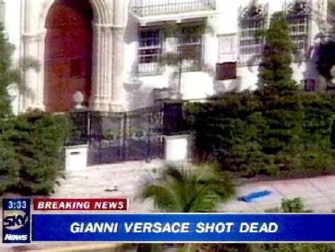 versace breaking new shot|did Versace know his killer.